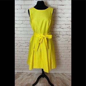 Gorgeous Tommy Hilfiger Yellow dress